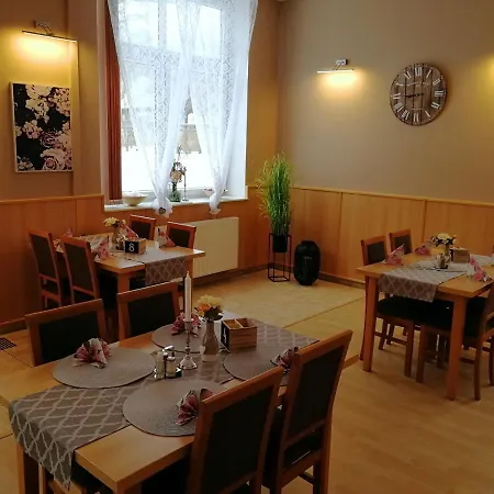 Vzdelavaci Stredisko A Hotel 3*